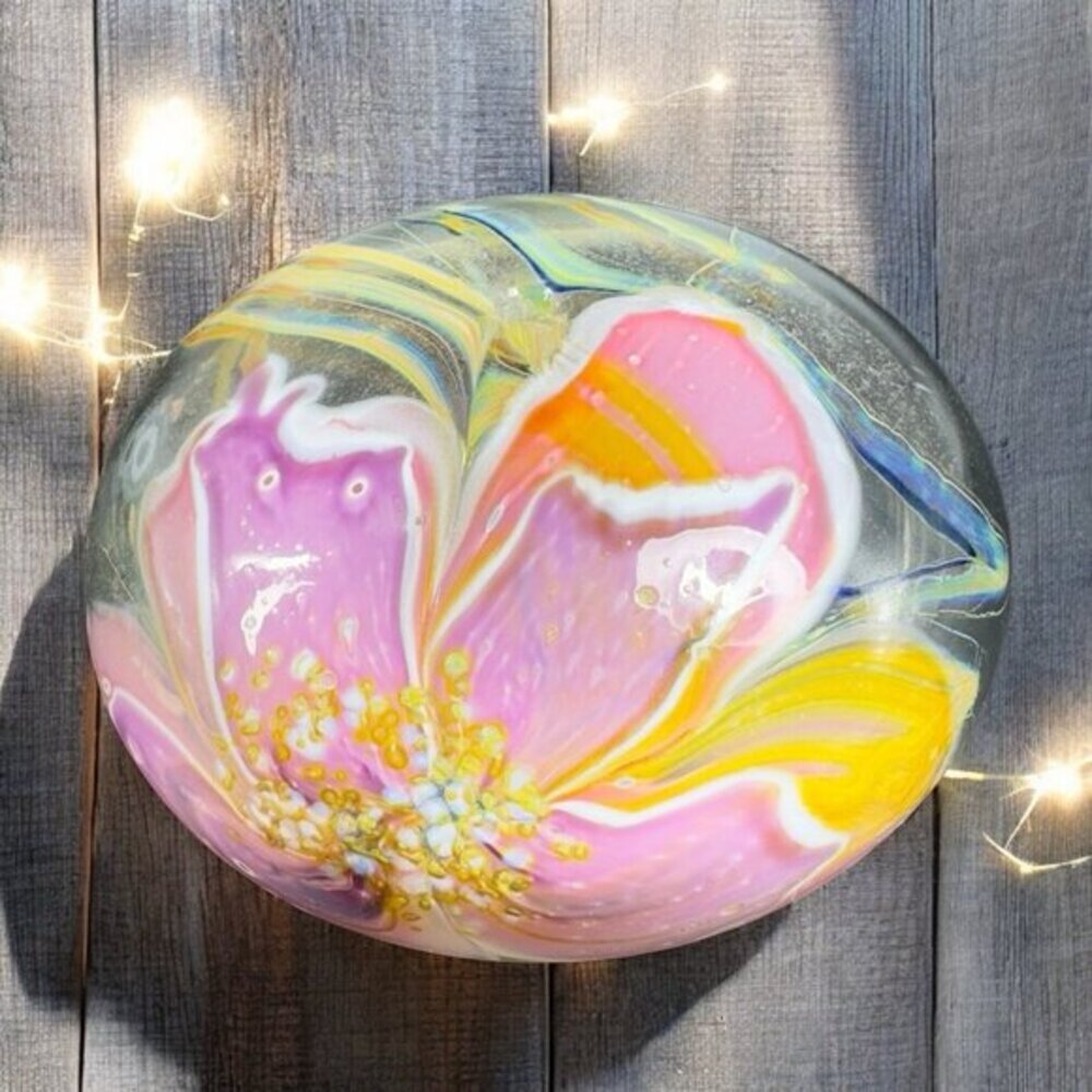 1985 Glasshouse Studios Signed Hand Blown Art Glass Oil Lamp Vase Paperweight